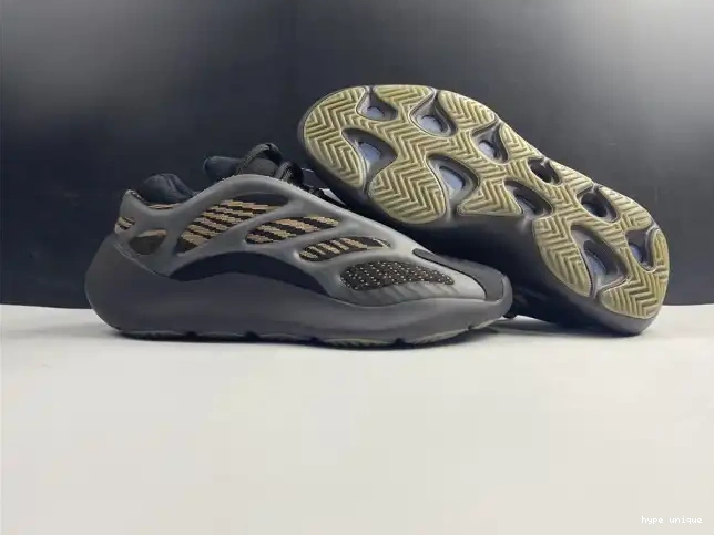 hype GY0189 V3 700 ADIDAS YEEZY 0506
